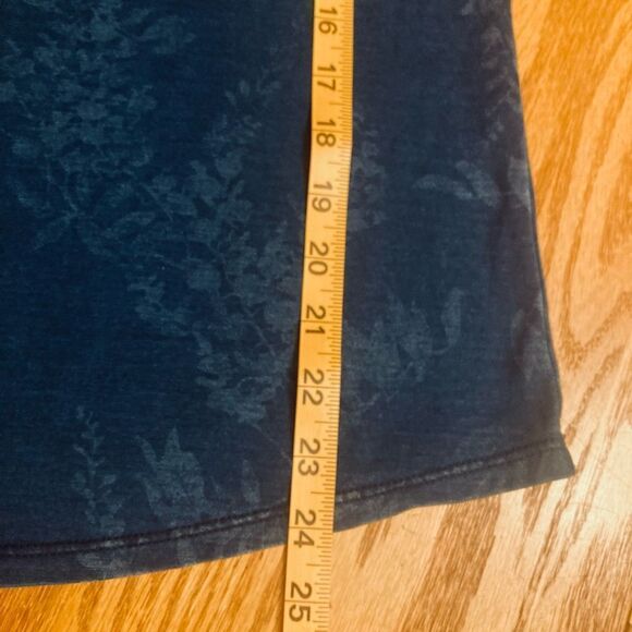 WHBM Gray/Blue V-Neck Tunic - Picture 7 of 8